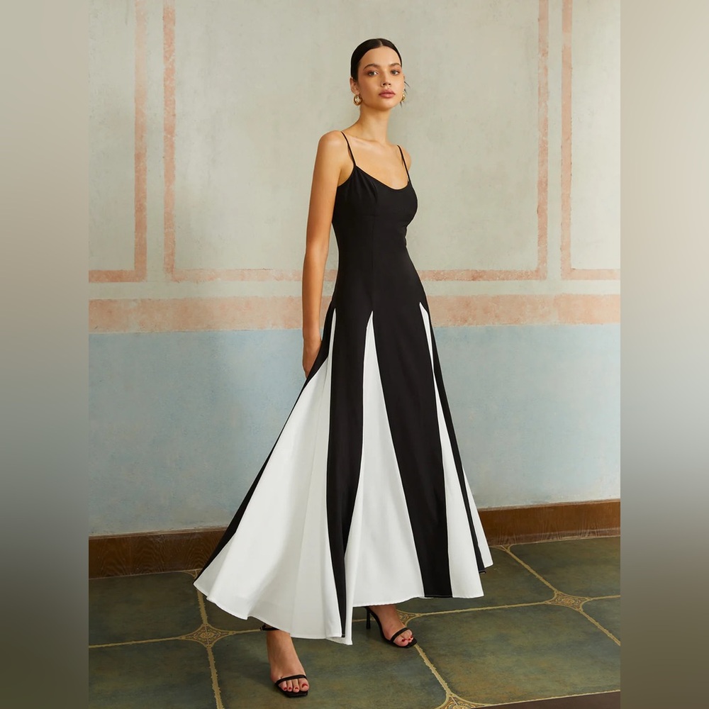 Color Block Spaghetti Strap Long Dress - Picture 3 of 6